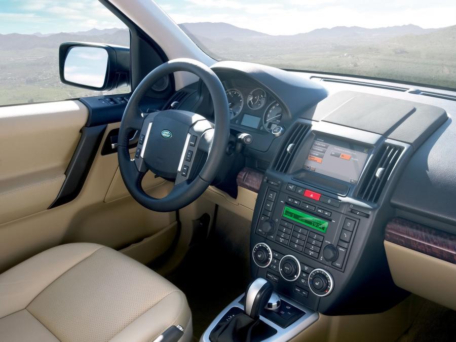  Land Rover Freelander 2 HSE i6 2006 года  (фото 4 из 193)